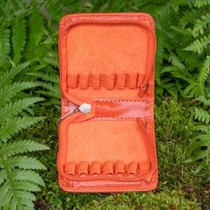 Leere 14-Schlaufen-Taschenapotheke Leder